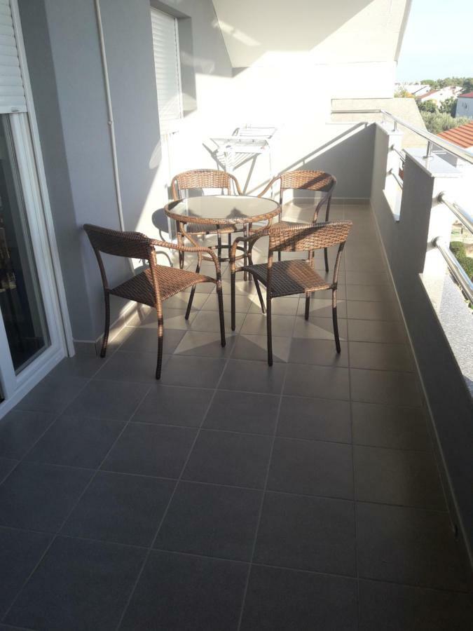 Apartmani Kuzmic Vrsi Buitenkant foto